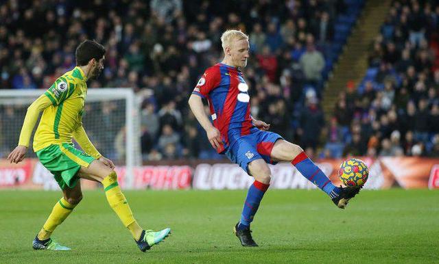 西汉姆一场未赢,球迷唏嘘不已 西汉姆一场未赢,球迷唏嘘不已