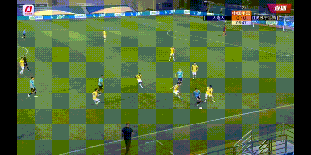 大连人客场不敌绿城,战绩持续失色 大连人客场不敌绿城,战绩持续失色