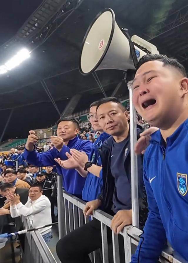 建业主场不敌国安,遗憾失利 建业主场不敌国安,遗憾失利