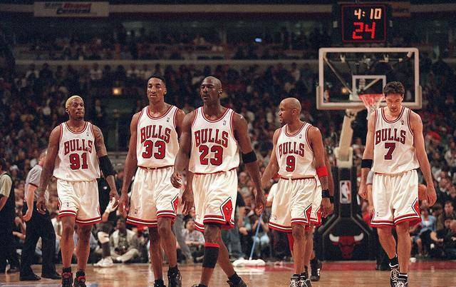 篮球史上最强对决:乔丹与詹姆斯谁更伟大? 篮球史上最强对决:乔丹与詹姆斯谁更伟大?