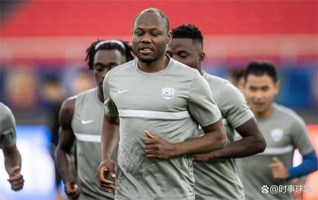 雄狮消化前期问题,现已完全备战下场比赛 雄狮消化前期问题,现已完全备战下场比赛