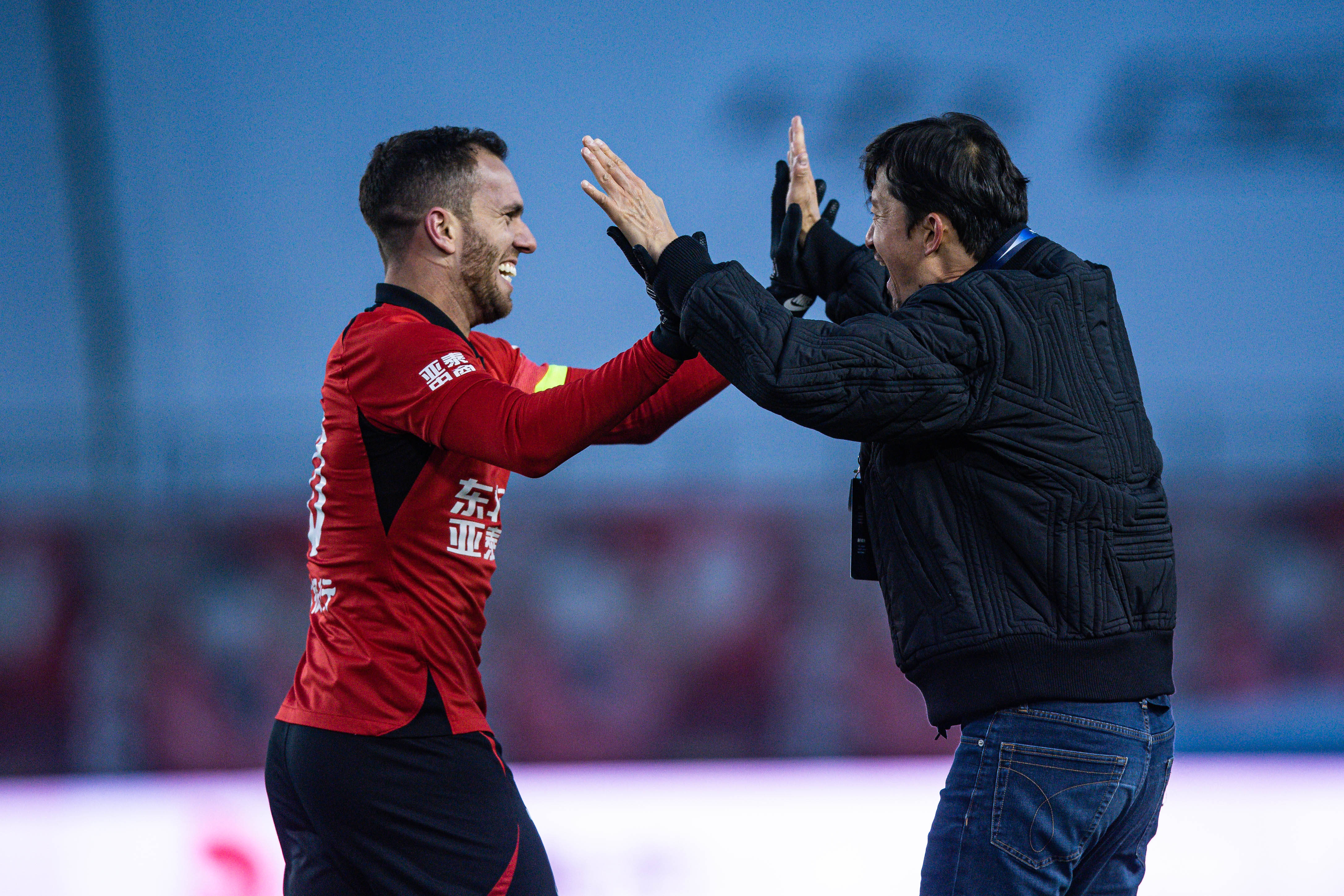 博洛尼亚遭遇连败,保级形势严峻 博洛尼亚遭遇连败,保级形势严峻