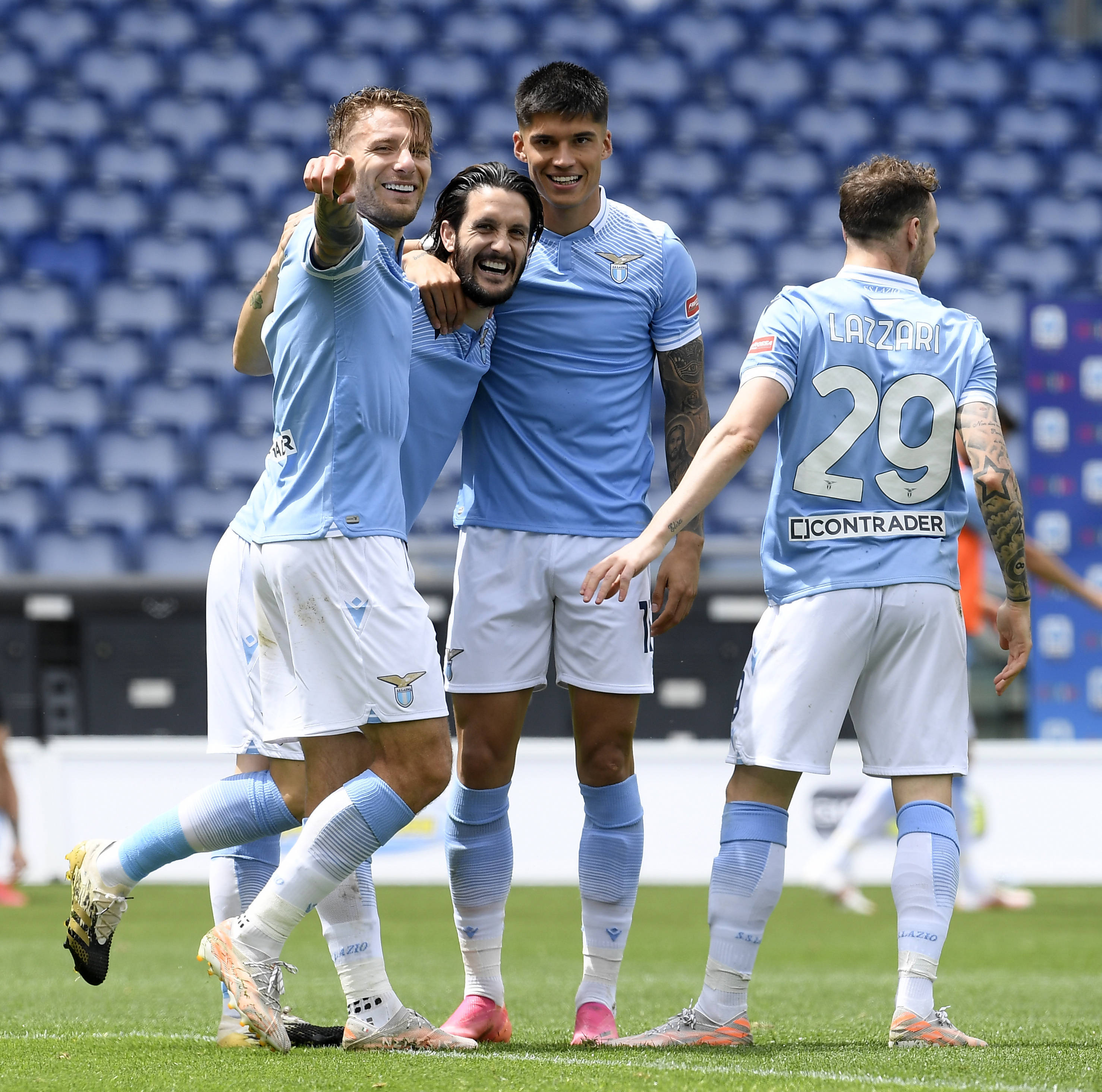 热那亚展翅翱翔,冲击联赛前十 热那亚展翅翱翔,冲击联赛前十