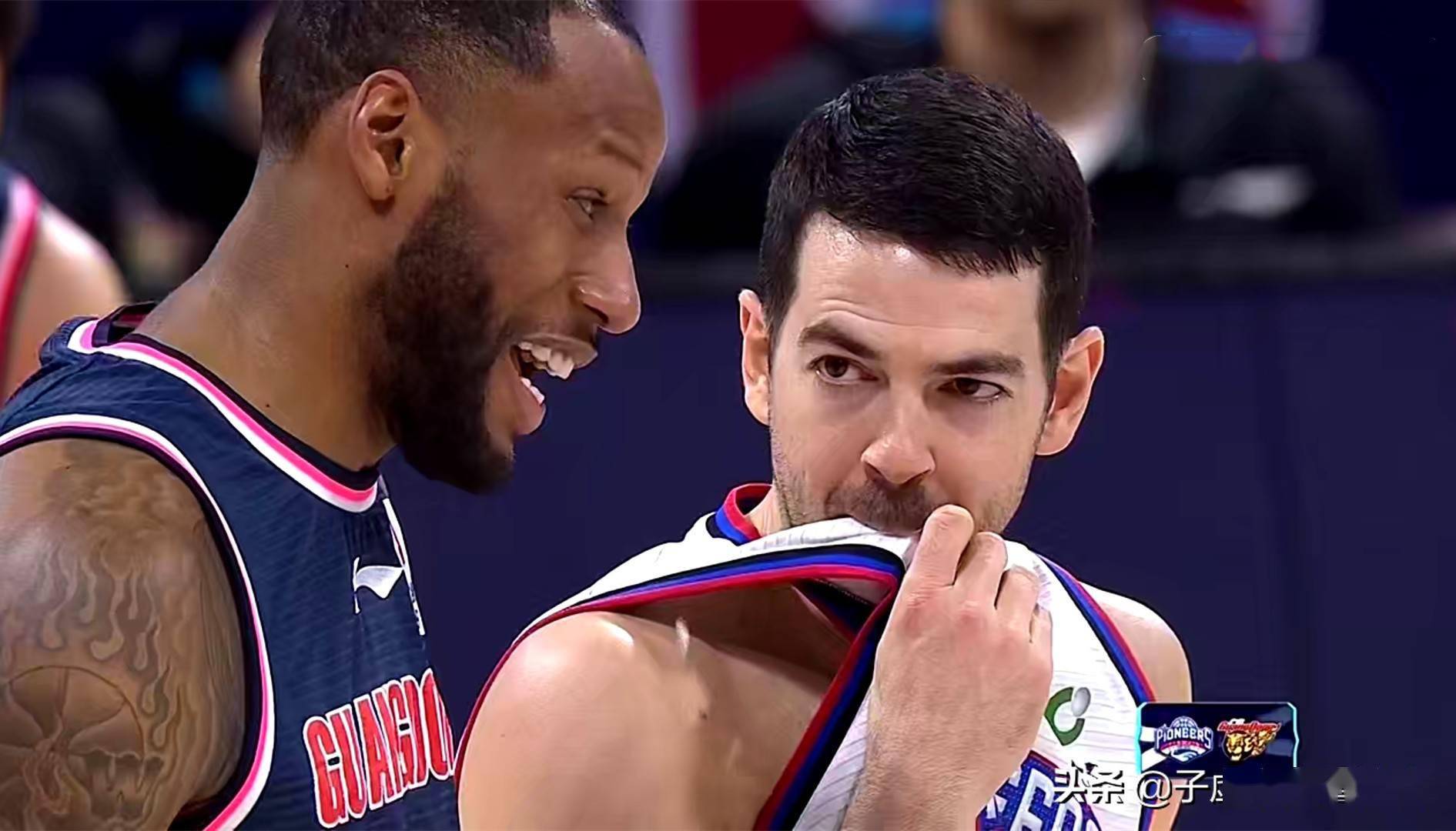 克罗托内主场憾负,保级前景岌岌可危 克罗托内主场憾负,保级前景岌岌可危