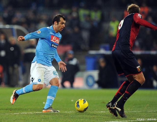 热那亚新援表现出色,帮助球队挽回比赛 热那亚新援表现出色,帮助球队挽回比赛