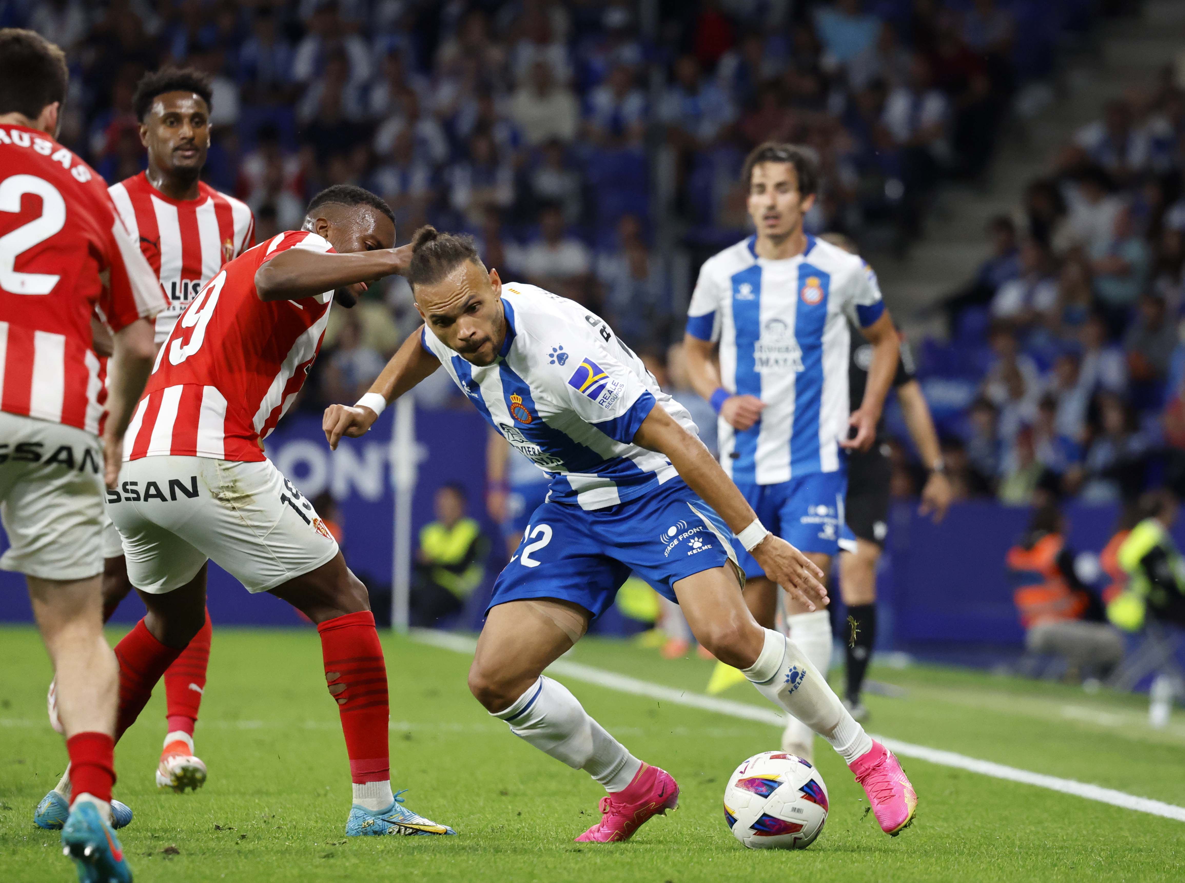 瑞典战胜西班牙,晋级形势有所回暖 瑞典战胜西班牙,晋级形势有所回暖