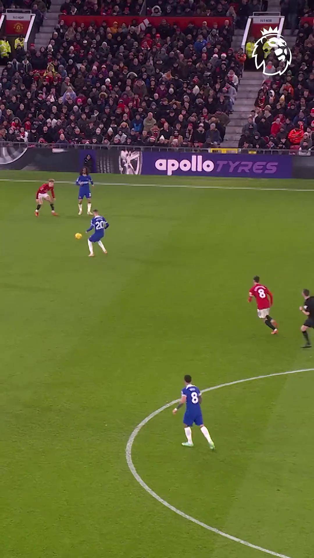 切尔西中场受伤,球队进攻节奏受到影响 切尔西中场受伤,球队进攻节奏受到影响