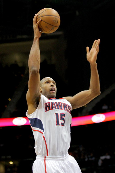 老鹰队连续得分,掀起胜利高潮 老鹰队连续得分,掀起胜利高潮