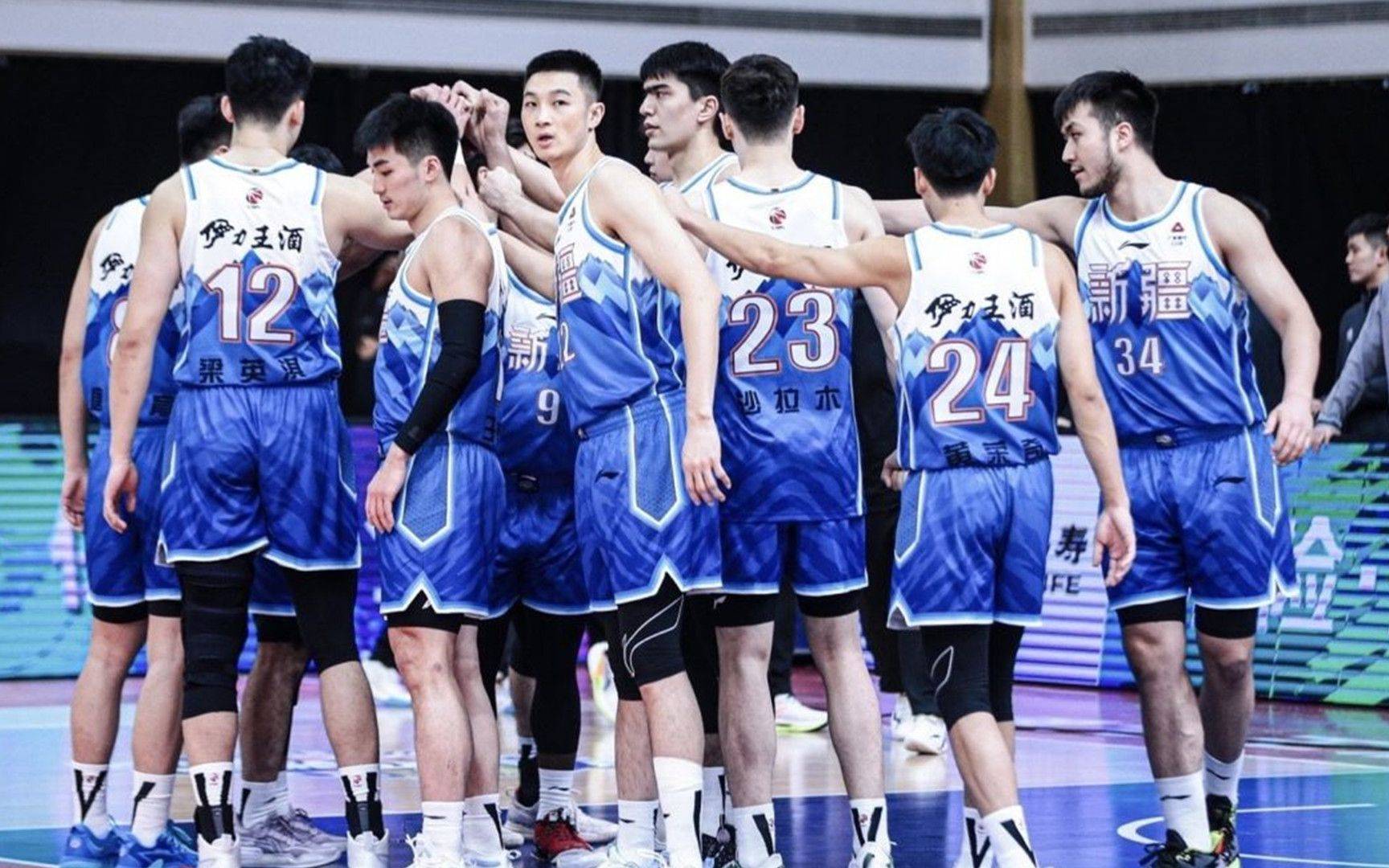 新疆男篮表现出色,赢得高分胜利 新疆男篮表现出色,赢得高分胜利