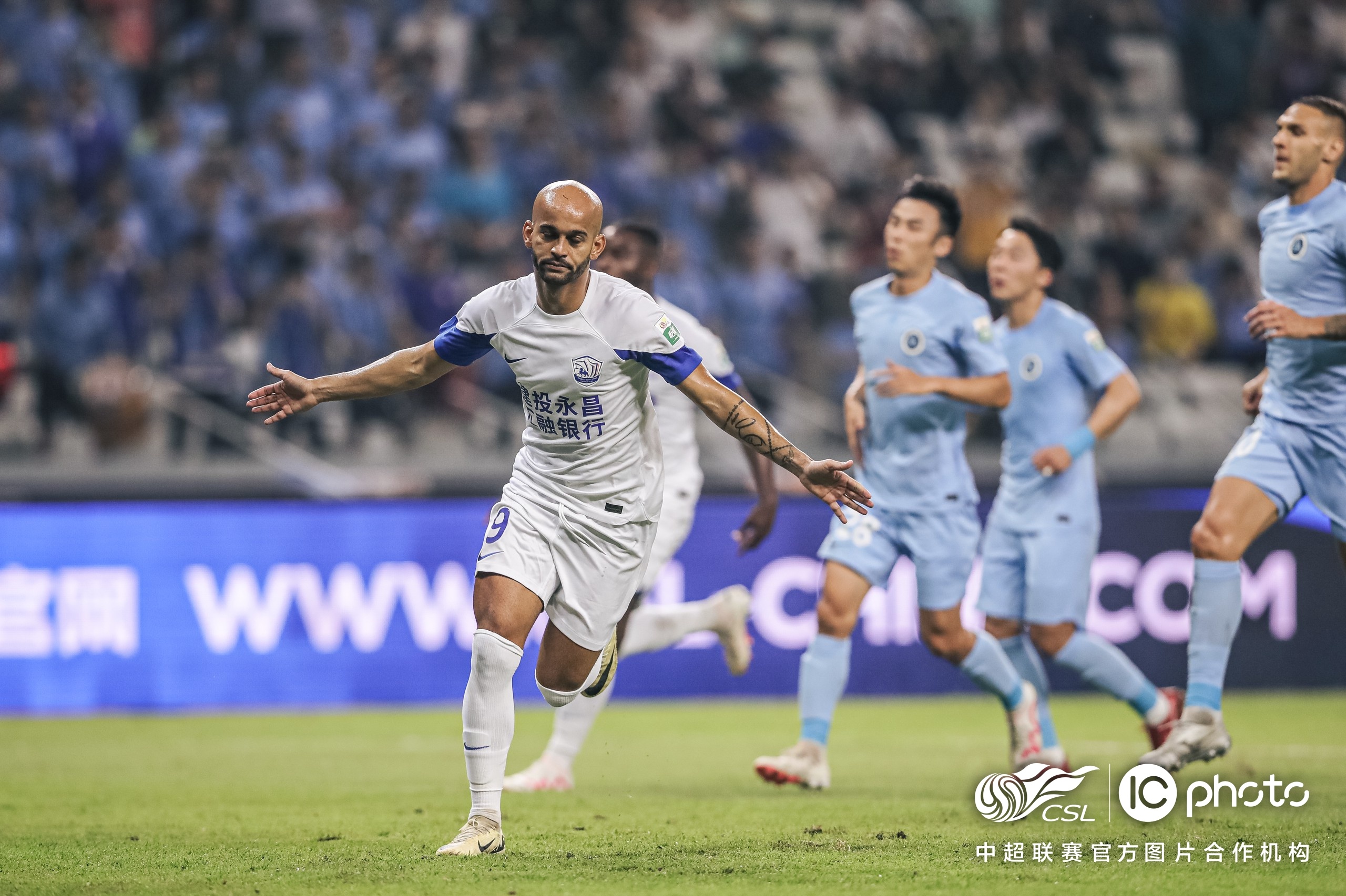 河北雄狮客场战平,努力保持竞争力 河北雄狮客场战平,努力保持竞争力