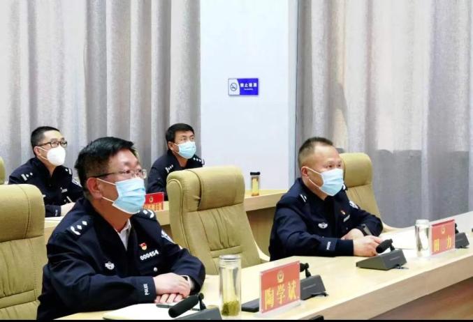 青海队成功打破对手防线,实现胜利 青海队成功打破对手防线,实现胜利