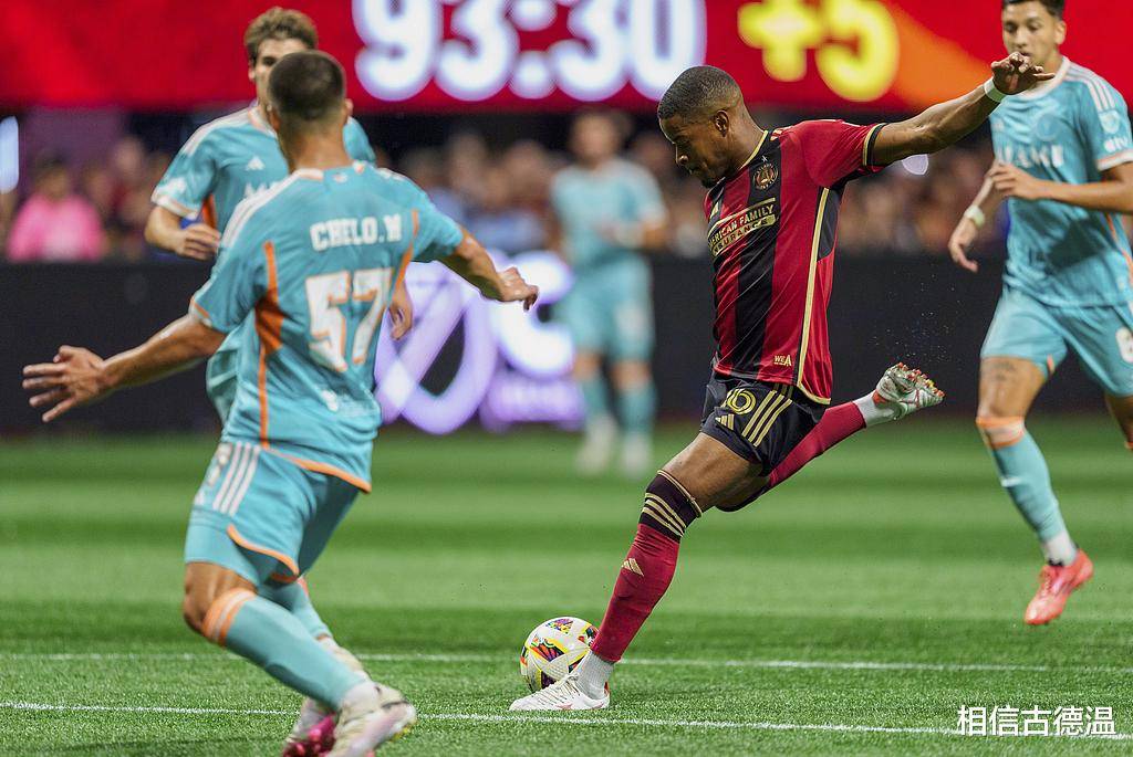 亚特兰大客场击败卡利亚里,再获胜利 亚特兰大客场击败卡利亚里,再获胜利