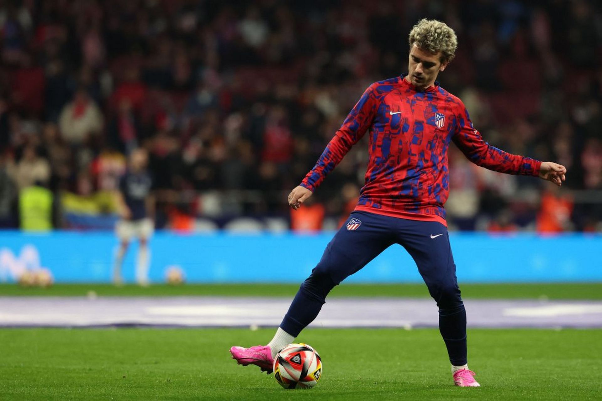 格拉纳达遭遇主场失利,积分榜位滑落 格拉纳达遭遇主场失利,积分榜位滑落