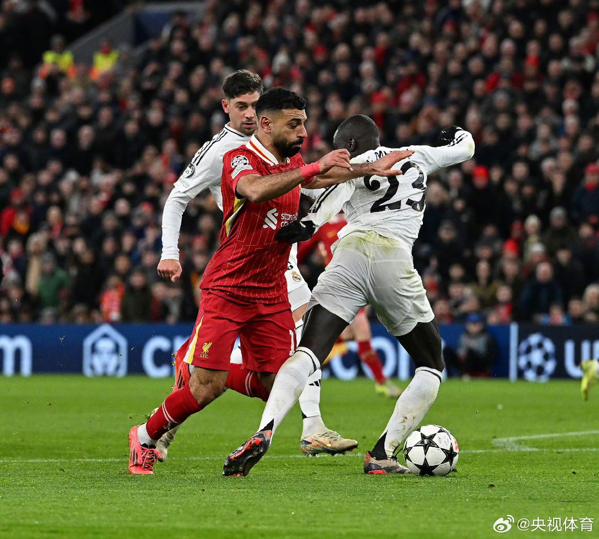 利物浦将对手巴黎圣日耳曼,战斗即将爆发 利物浦将对手巴黎圣日耳曼,战斗即将爆发