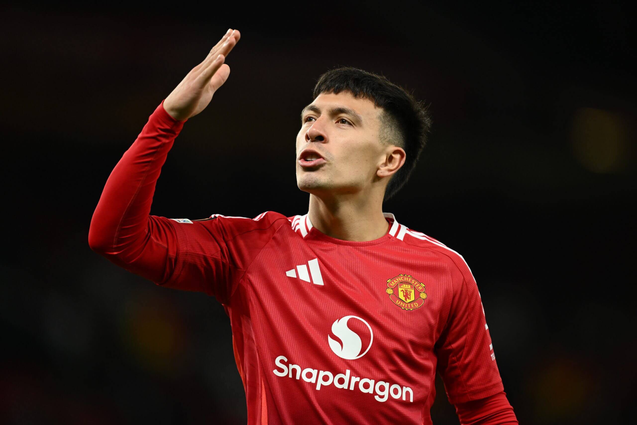 曼联在客场对阵布鲁日的比赛中展现出色 曼联在客场对阵布鲁日的比赛中展现出色