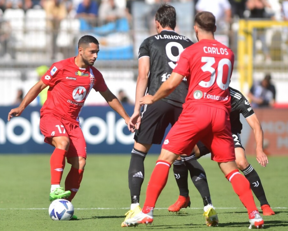 意甲联赛轮番被猛宣战,球迷热议 意甲联赛轮番被猛宣战,球迷热议