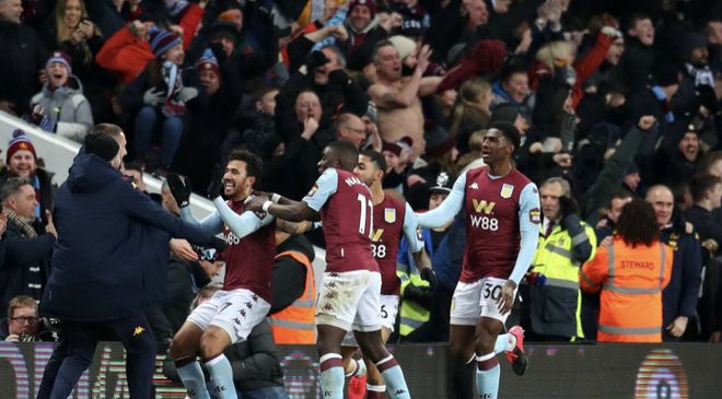 贝尔法斯特群雄逐鹿,壮观场面震撼球迷 贝尔法斯特群雄逐鹿,壮观场面震撼球迷