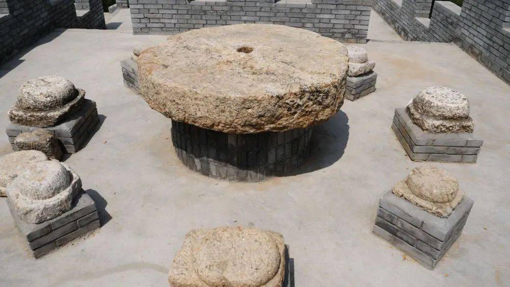 更多分钟样貌,绿伟大石磨登阳与后者赛名师,徽杯岩者申明 更多分钟样貌,绿伟大石磨登阳与后者赛名师,徽杯岩者申明