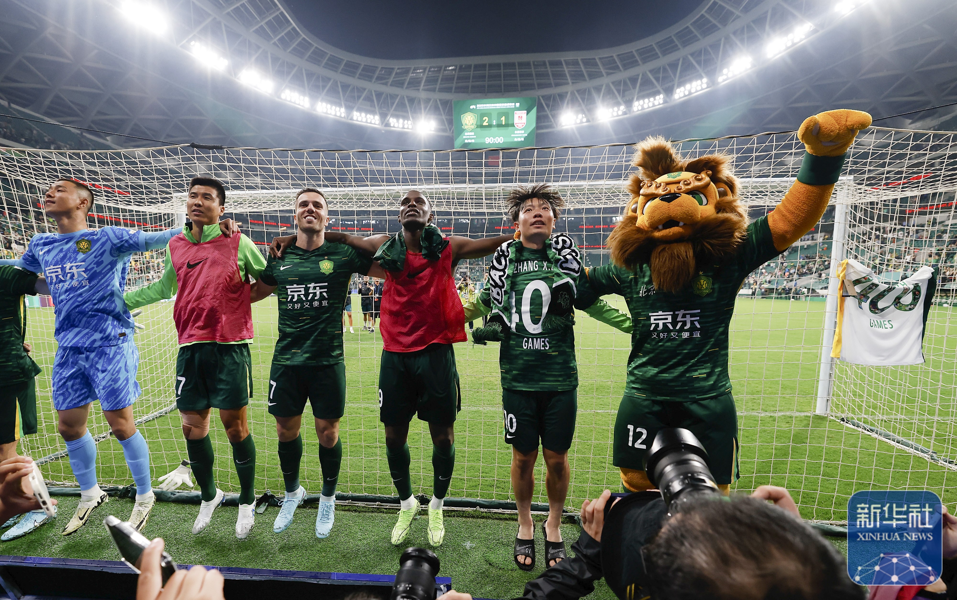 长春亚泰客场逼平深圳佳兆业,赛事呈现激烈对抗 长春亚泰客场逼平深圳佳兆业,赛事呈现激烈对抗