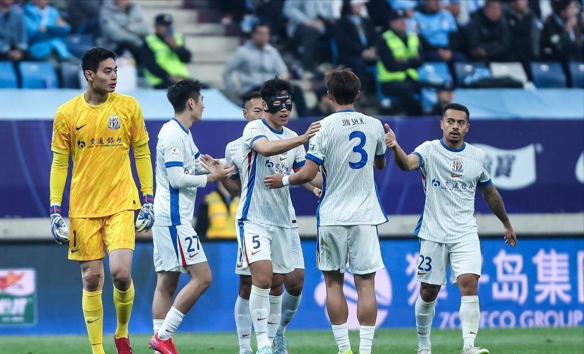 申花客场失利,争冠形势趋于严峻 申花客场失利,争冠形势趋于严峻