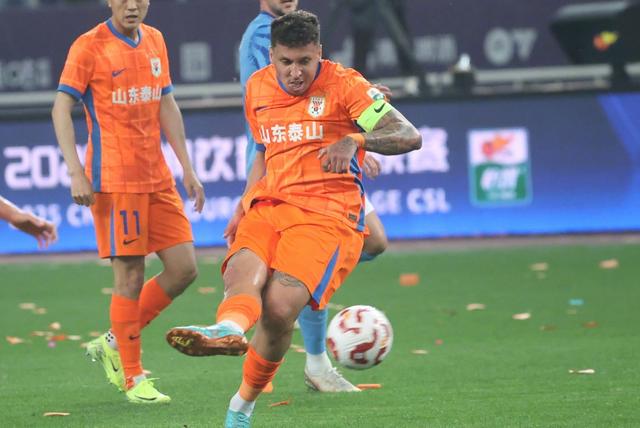 申花客场失利,争冠形势趋于严峻 申花客场失利,争冠形势趋于严峻