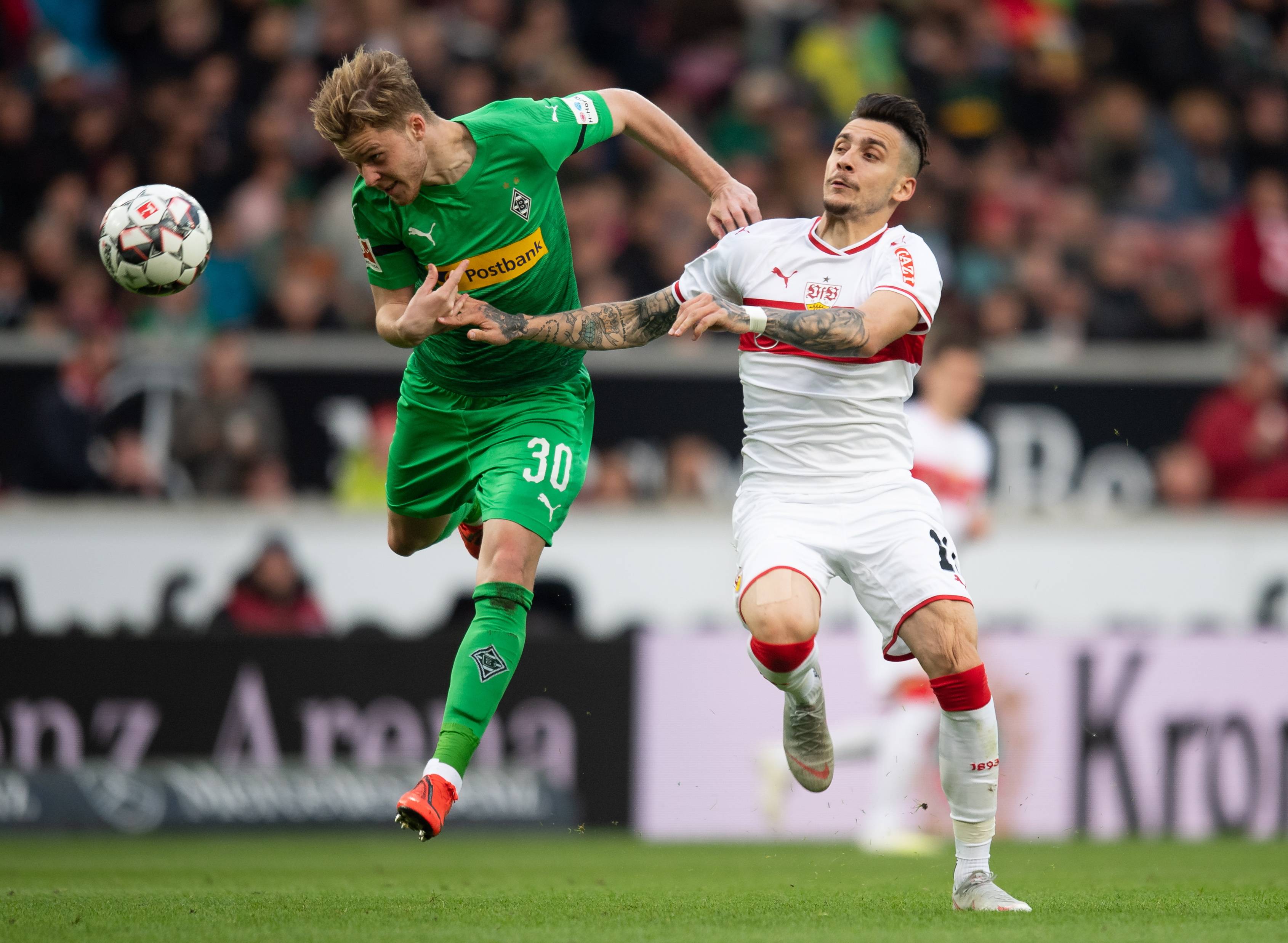 斯图加特遭遇阻击,不敌强大对手 斯图加特遭遇阻击,不敌强大对手