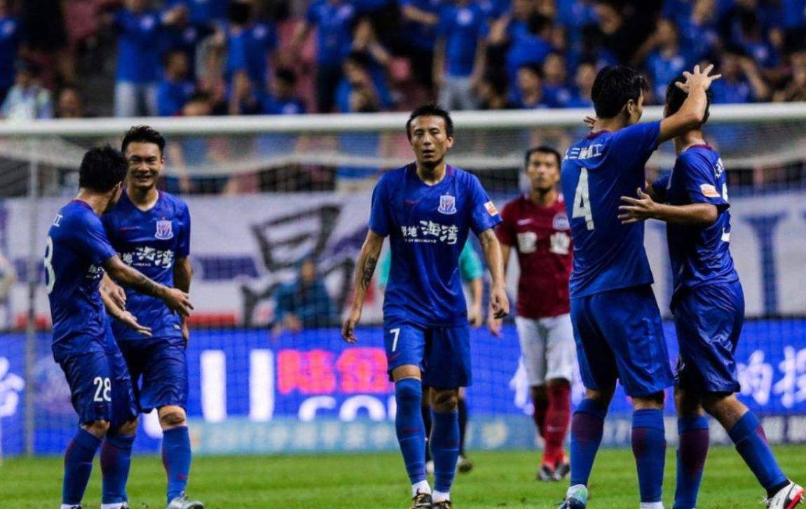 重要赛场上球队取得压倒性胜利,实力惊人 重要赛场上球队取得压倒性胜利,实力惊人