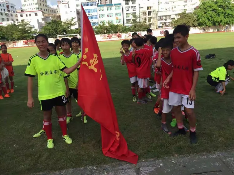 希腊队火热争夺金牌激烈竞争 希腊队火热争夺金牌激烈竞争