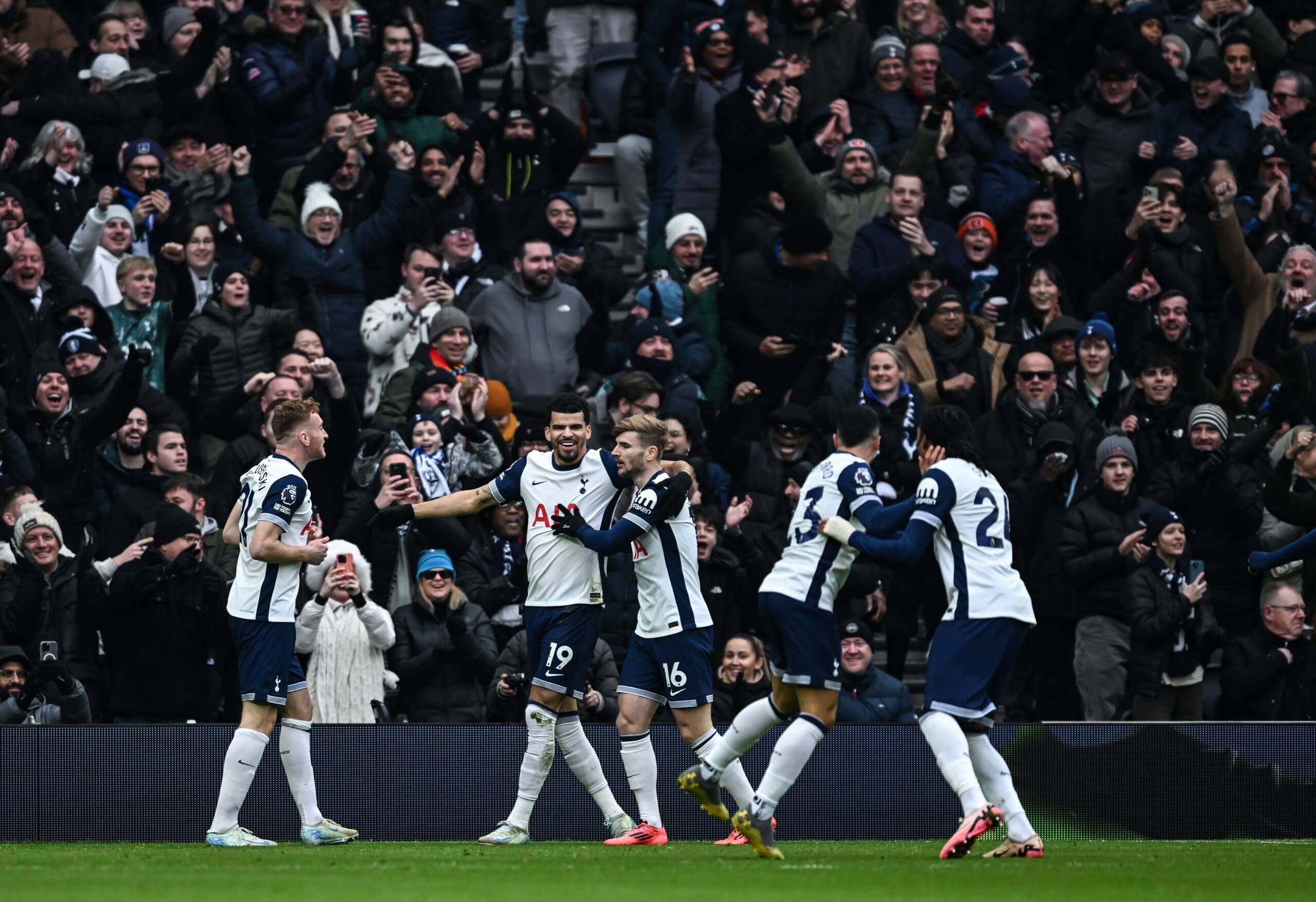 热刺意外输球,无缘冠军联赛决赛 热刺意外输球,无缘冠军联赛决赛