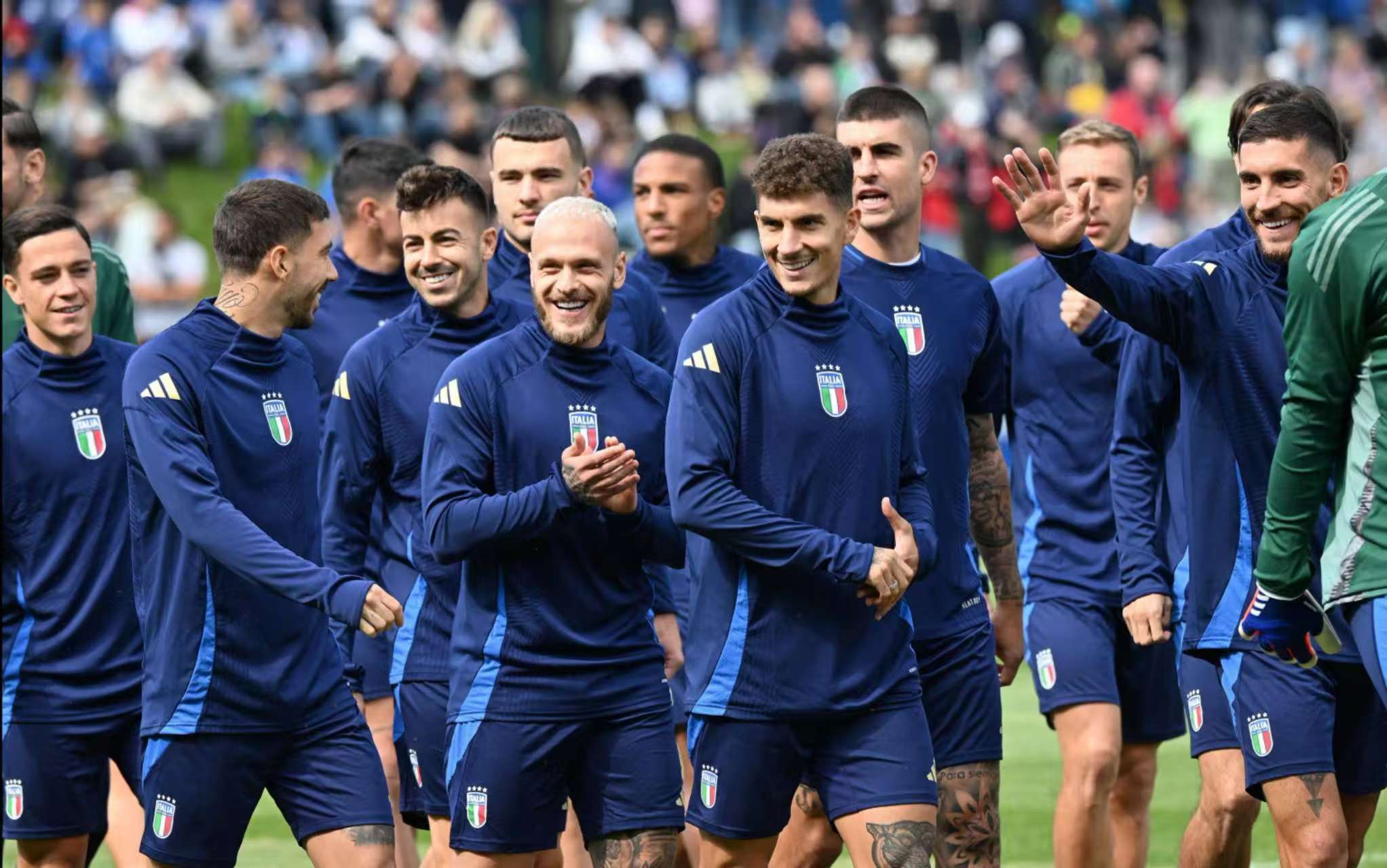 欧预赛比赛阵容曝光,球员状态火热备战决赛 欧预赛比赛阵容曝光,球员状态火热备战决赛