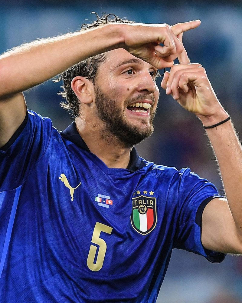 FB体育-意大利成功晋级欧预赛16强，战绩亮眼