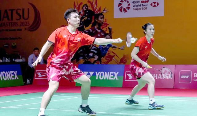 国内俱乐部在国际比赛中展现出色表现 国内俱乐部在国际比赛中展现出色表现