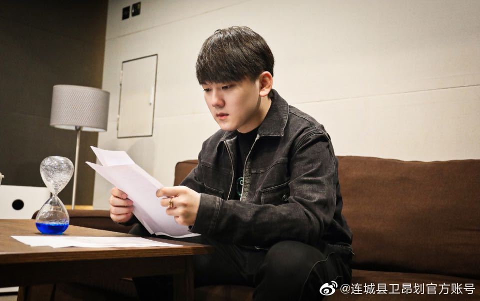 FB体育官方网站-内蒙古队逆转胜利，傲视对手战无不胜