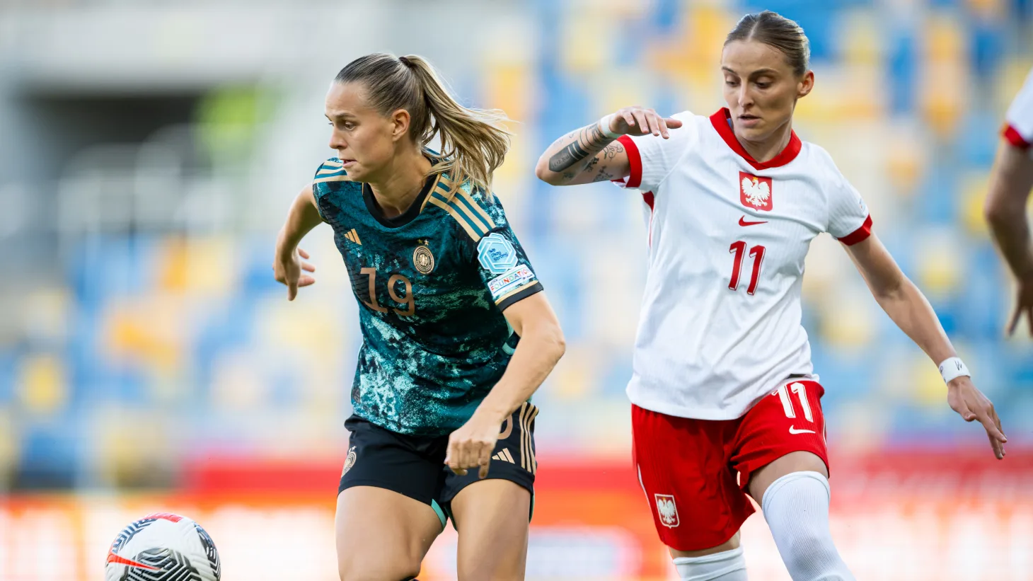 FB体育官网-波兰国家队不敌瑞士，小组赛形势堪忧