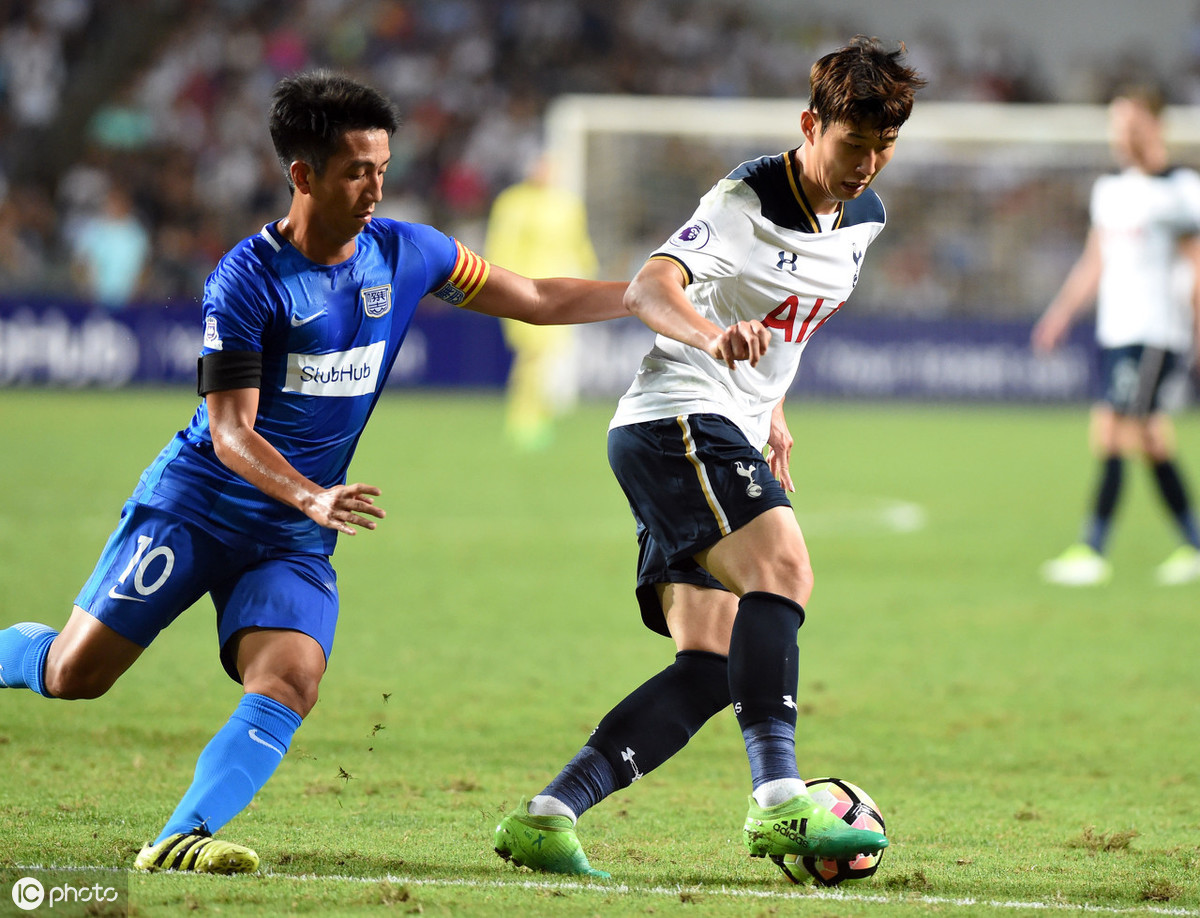 FB体育平台-南特整体备战,全队备战积极