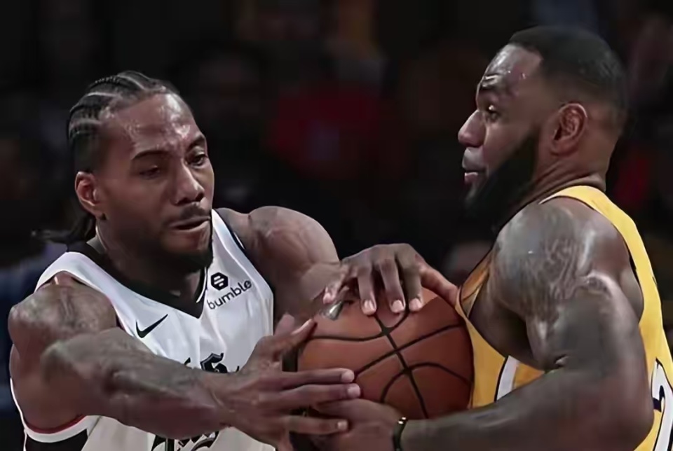 FB体育官网-猛龙客场挺进湖人主场,伦纳德展现绝对统治力